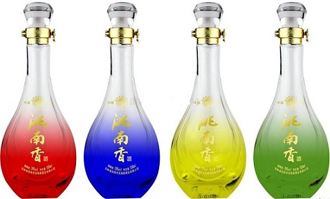 白酒（jiǔ）玻璃瓶圖片展示